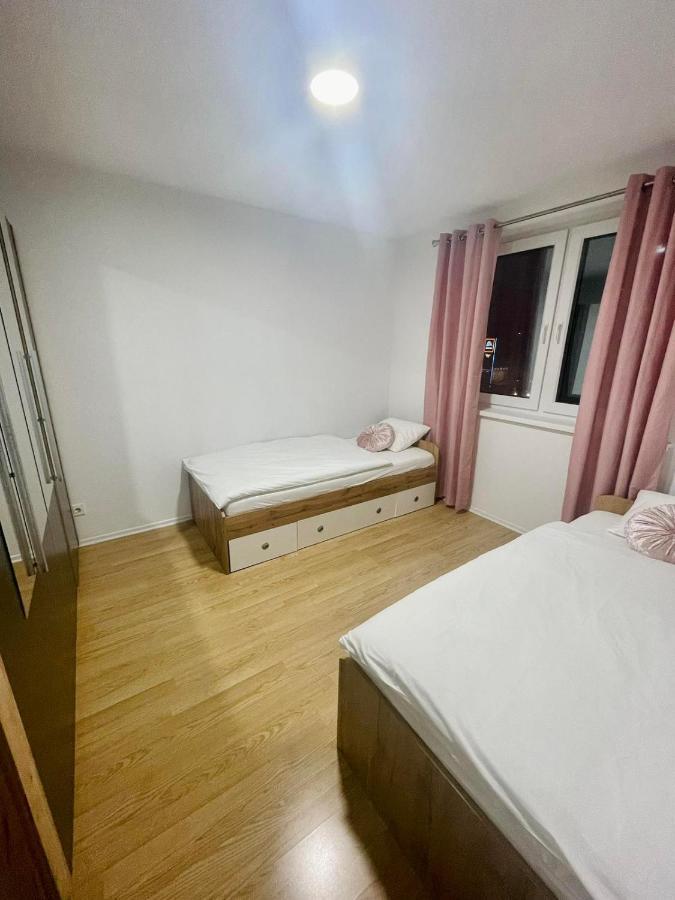 Muric Apartman 8 Liubliana Exterior foto